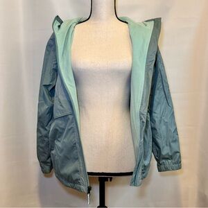 Columbia windbreaker